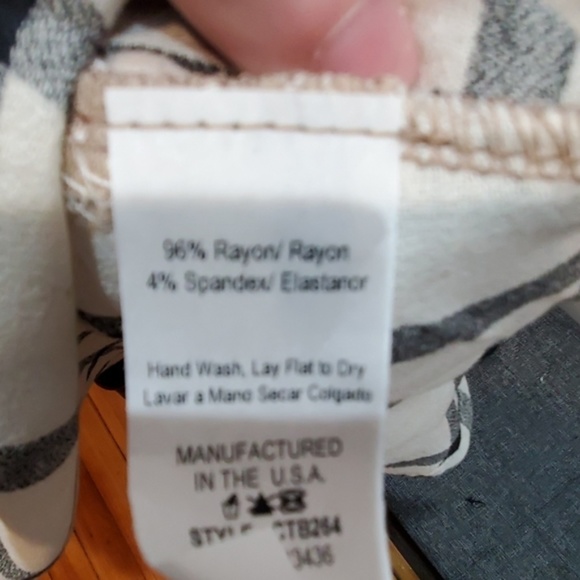 Taupe Sleeve Off White Black Checkered Tunic Dress - Picture 4 of 5